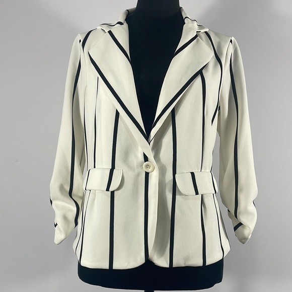 Crescent & Willough Jackets & Coats, Black & White Striped, Large, Blazer - Picture 2 of 10